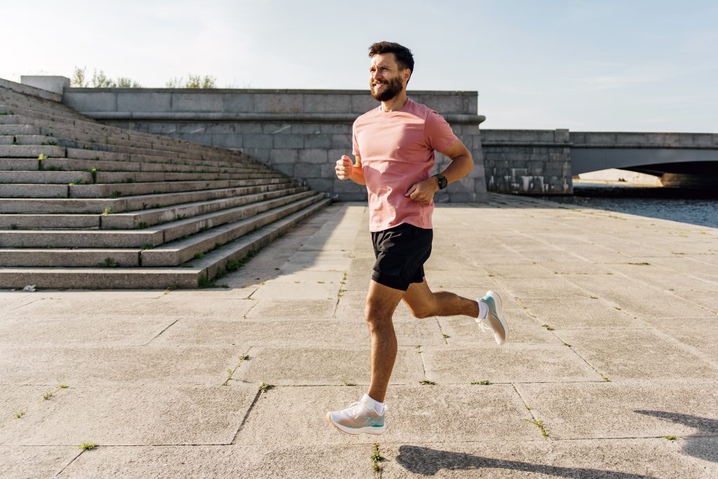 Evolução contínua e motivação baseada em aprendizado